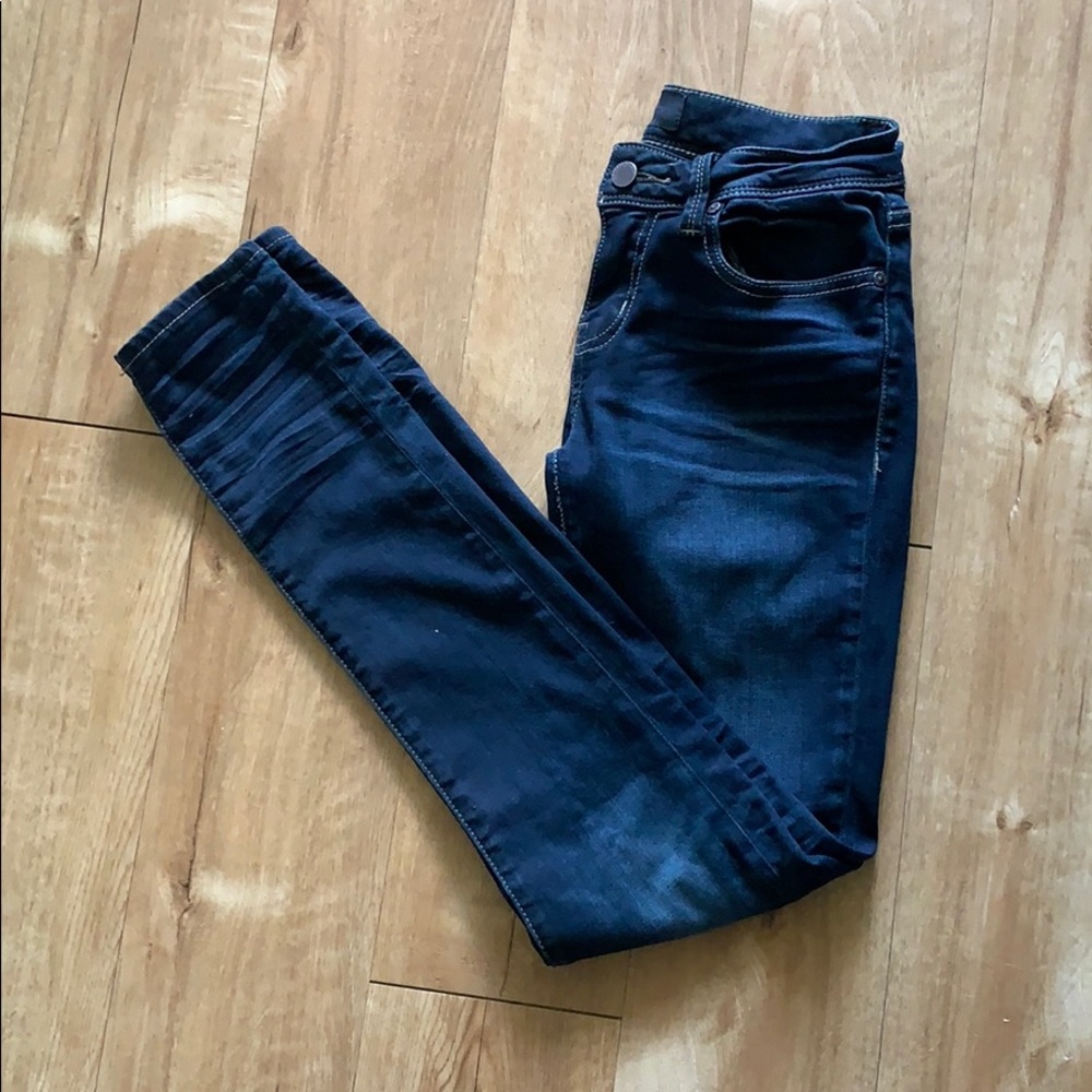 Buckle Black Jeans